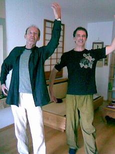 Michael Mendl lernt QiGong bei Dokuho J. Meindl
